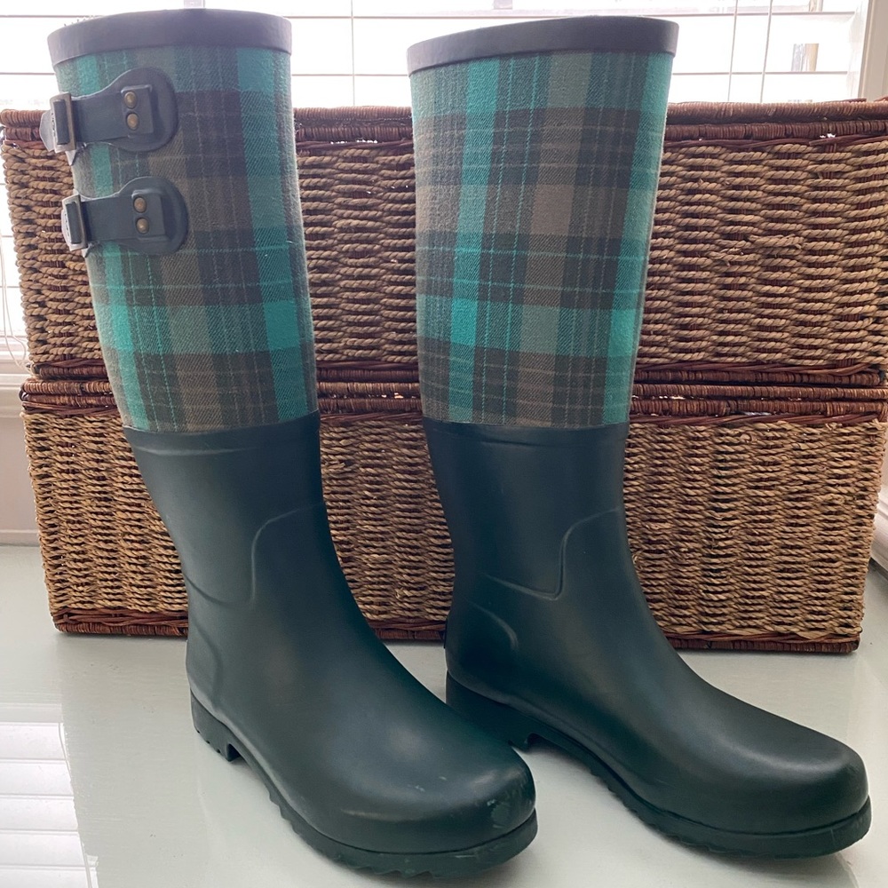 UGG Sabine “Green & Plaid” Wellies / Rain boots Womens SIZE 7 ☔️